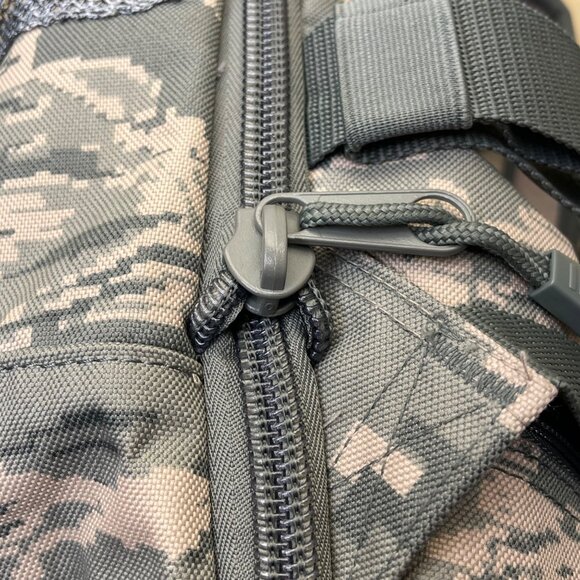 Code Alpha Men’s Light Green Nylon Digital Camo 4.5” Expandable Tactic Backpack - Picture 9 of 15